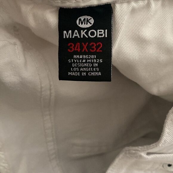 MAKOBI Men’s Distressed Style White Jeans Size 34” x 32” - Picture 8 of 10